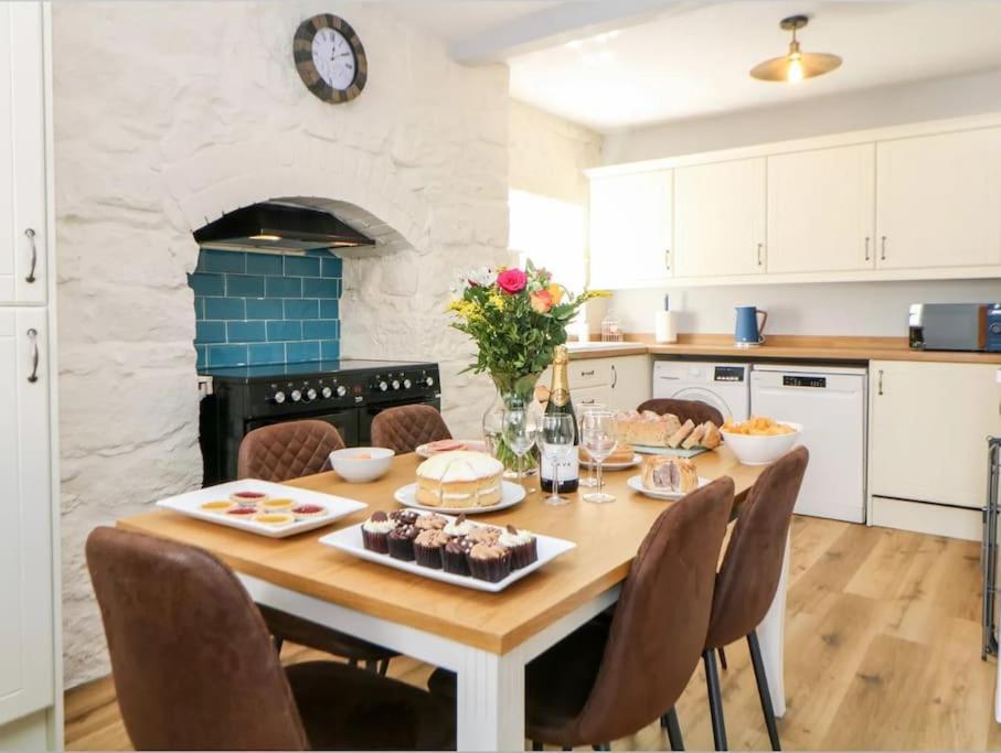 Babbling Brook Cottage Stony Middleton Exteriér fotografie
