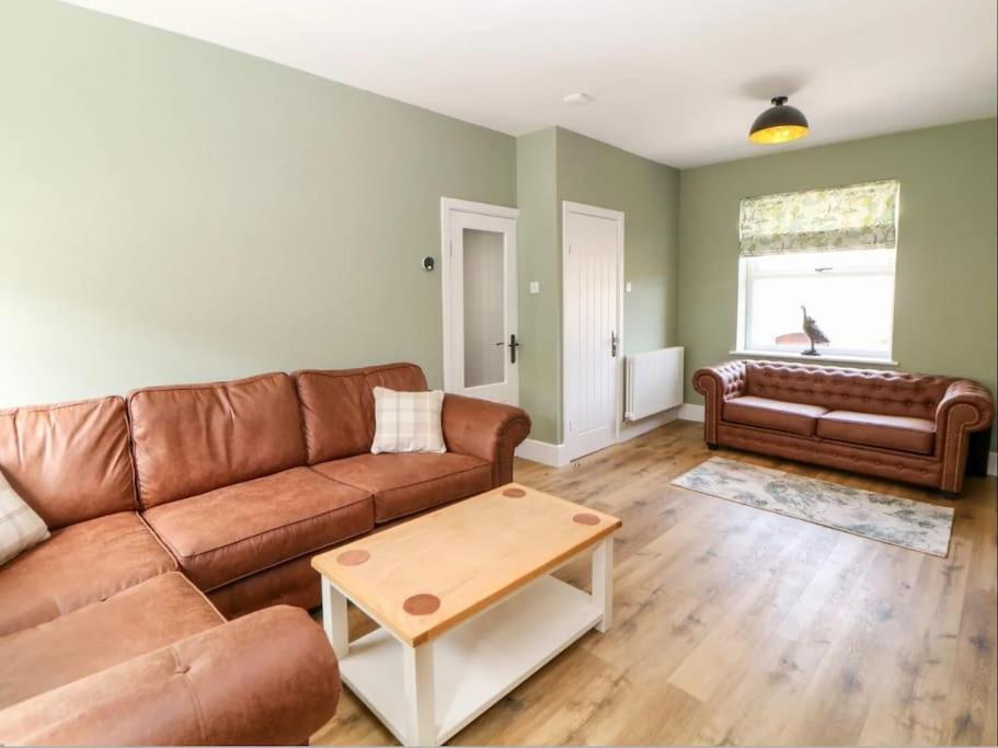 Babbling Brook Cottage Stony Middleton Exteriér fotografie